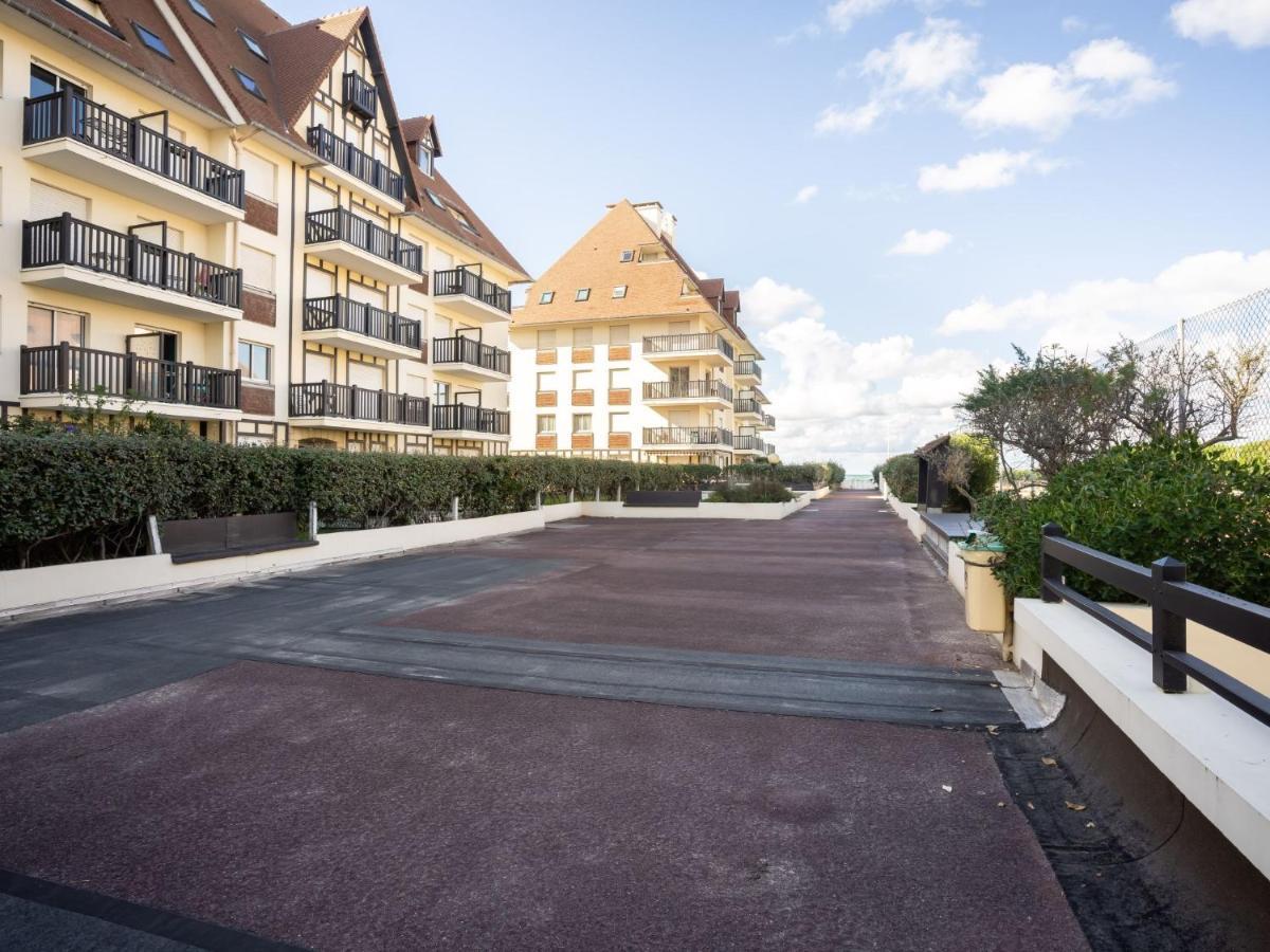 Apartamento Les Normandieres-11 By Interhome
