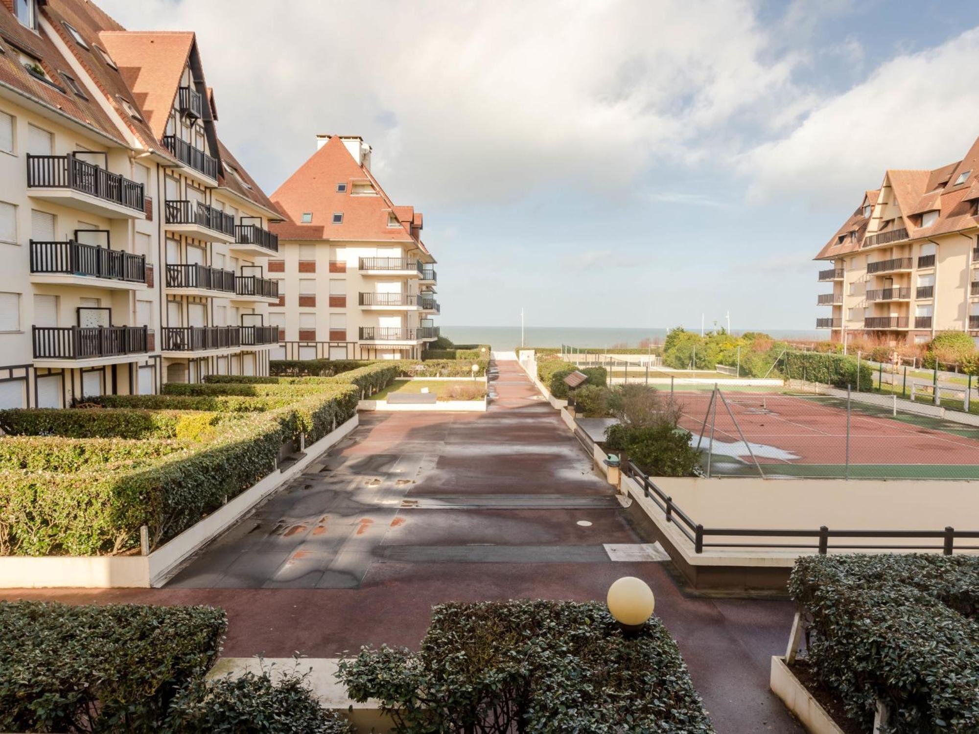 Apartamento Les Normandieres-11 By Interhome Cabourg